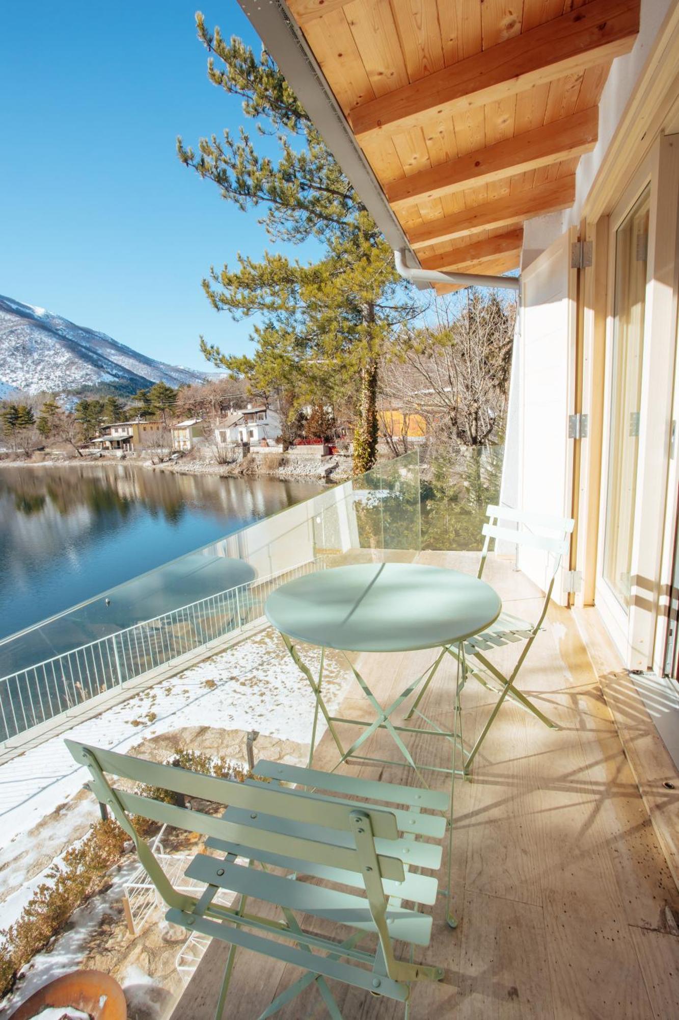 La Presentosa Sul Lago Villalago Exteriör bild